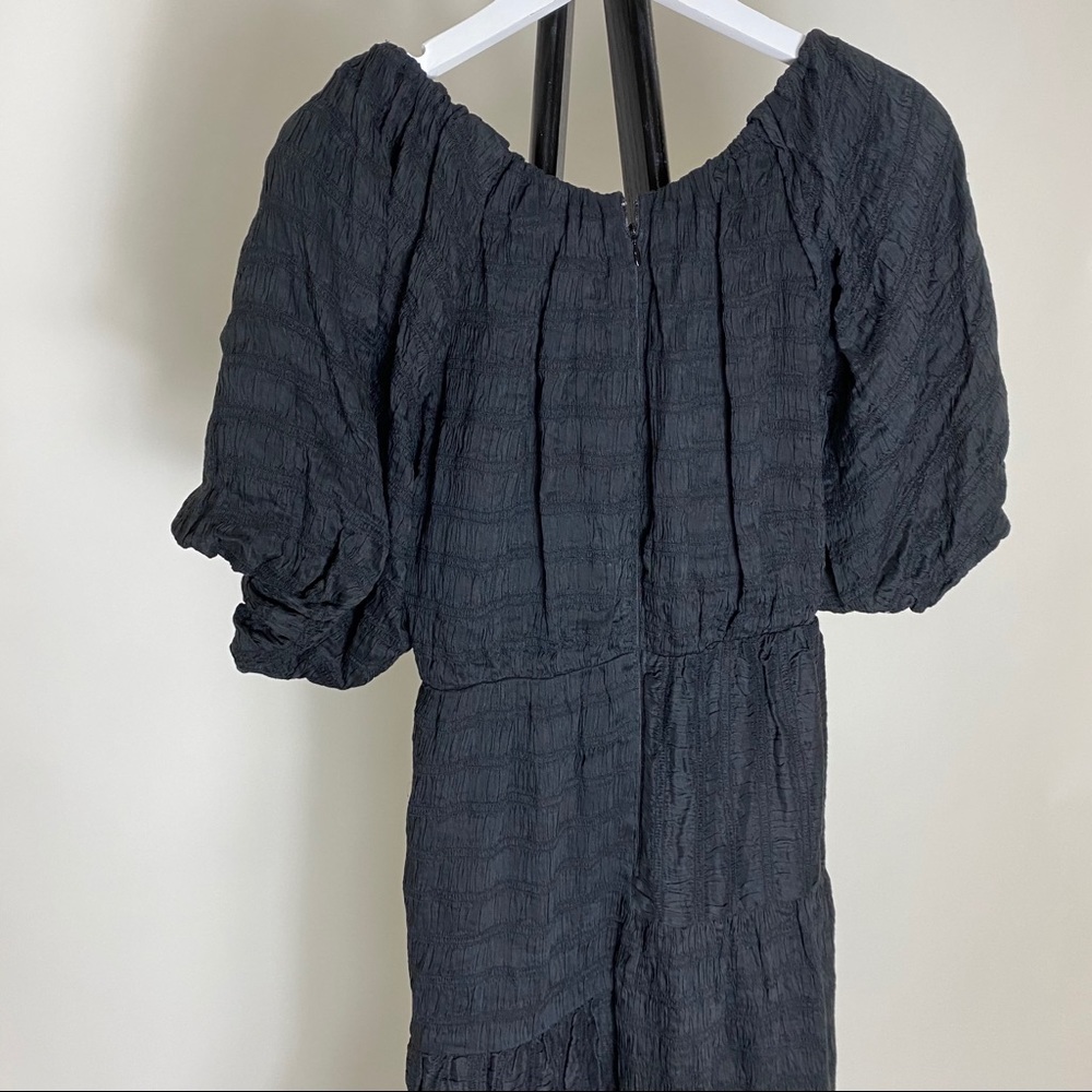 Dress - Picture 6 of 6